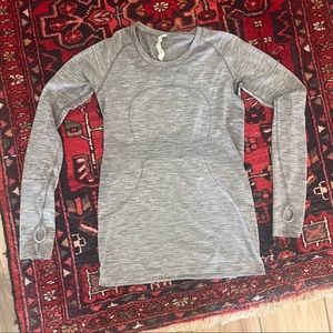 Lululemon Swiftly Tech Long Sleeve Shirt Grey